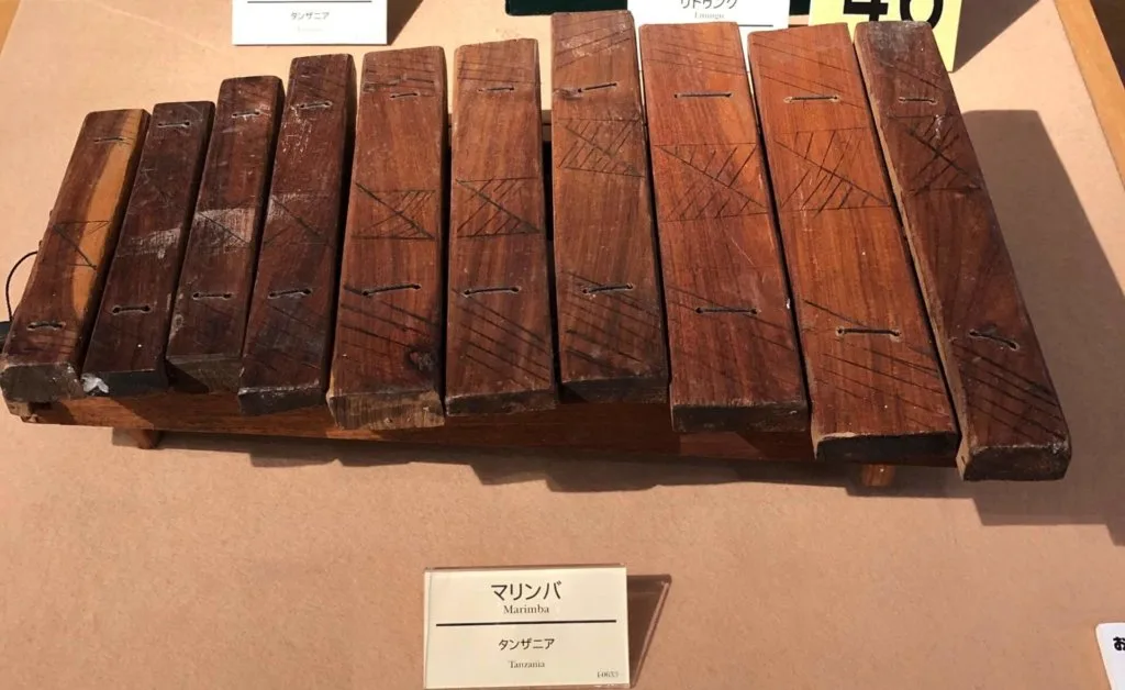タンザニアのマリンバ